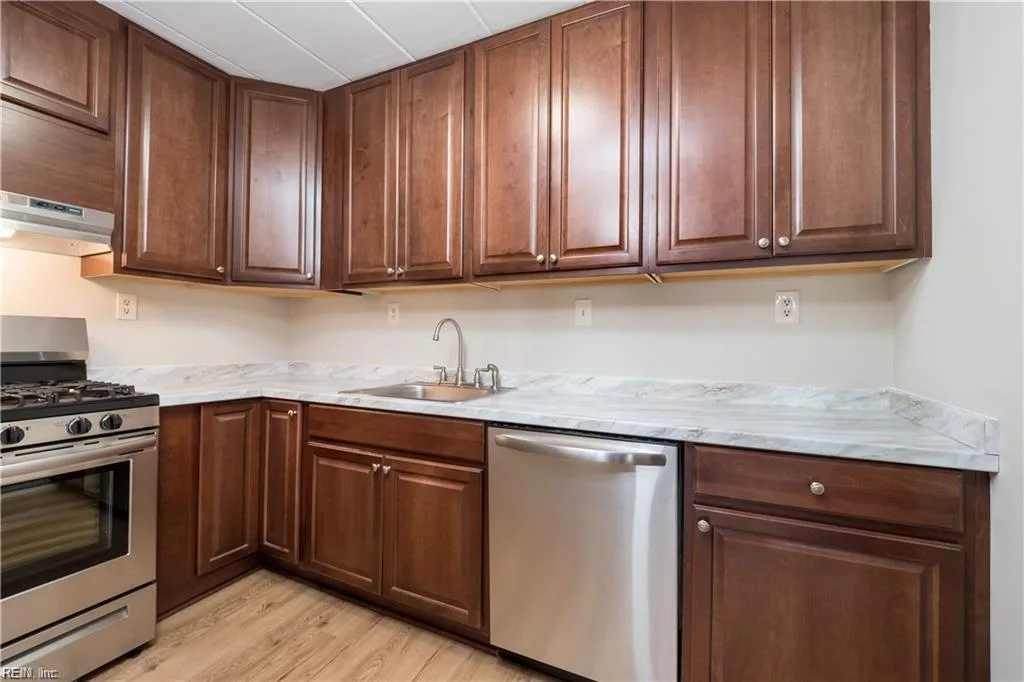 1005 Woodrow AVE #2C, NORFOLK VA 23507 thumb 11