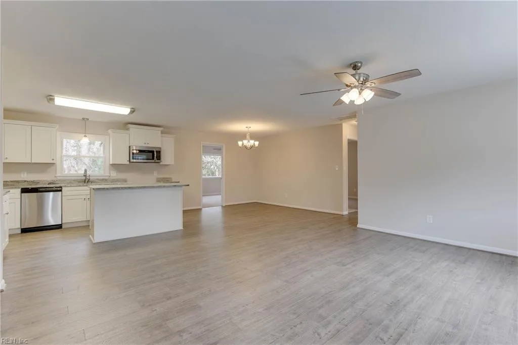 213 Clemwood PW, HAMPTON VA 23669 thumb 9