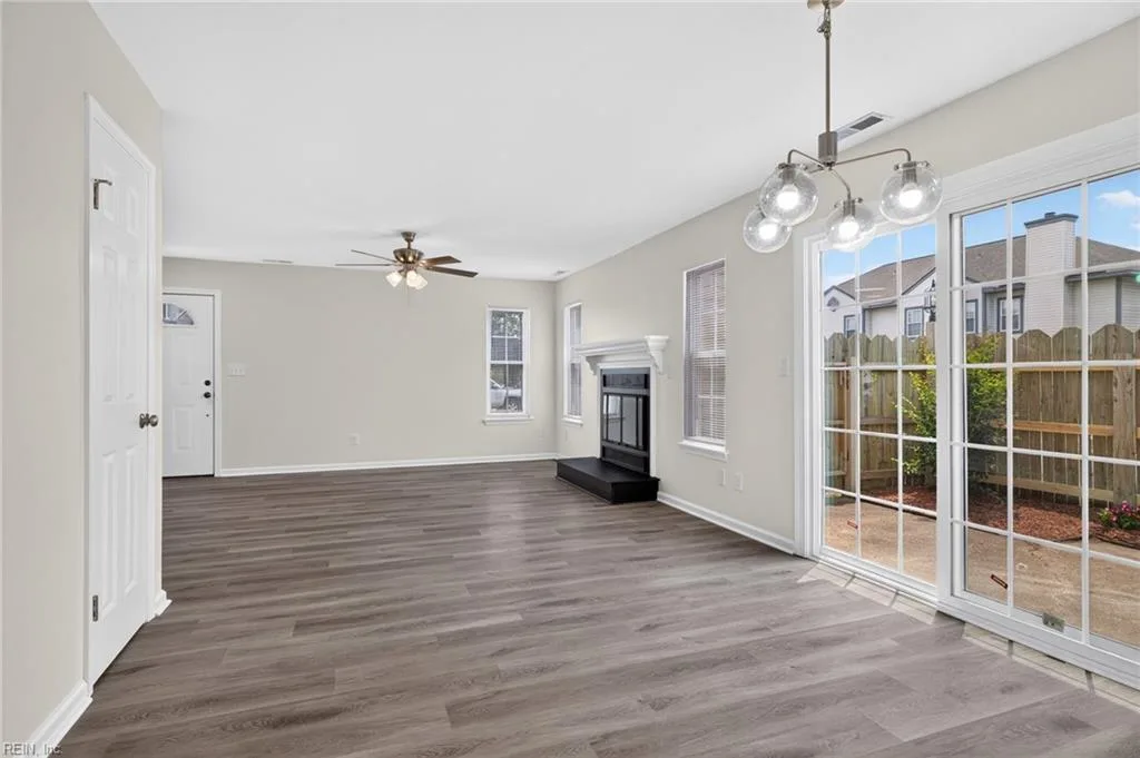 131 Seaside LN, VIRGINIA BEACH VA 23462 thumb 8