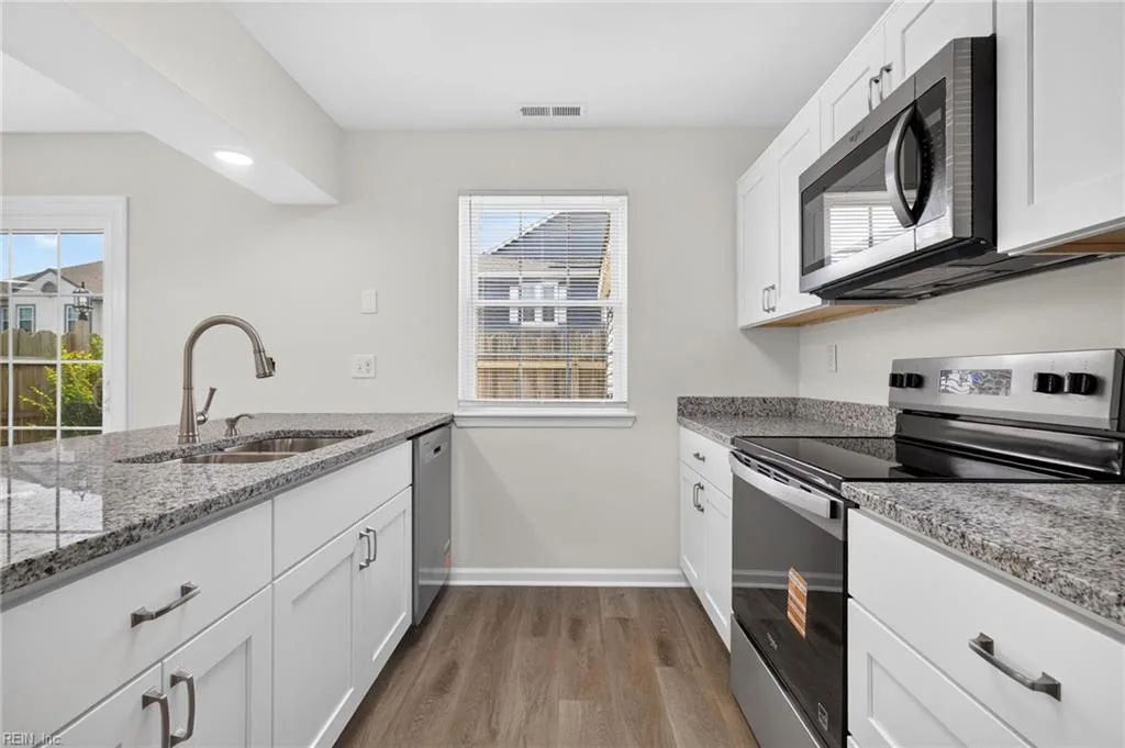 131 Seaside LN, VIRGINIA BEACH VA 23462 thumb 10