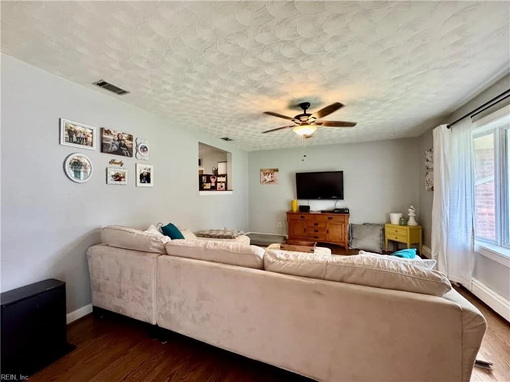 4652 Miles Standish RD, VIRGINIA BEACH VA 23455 thumb 8