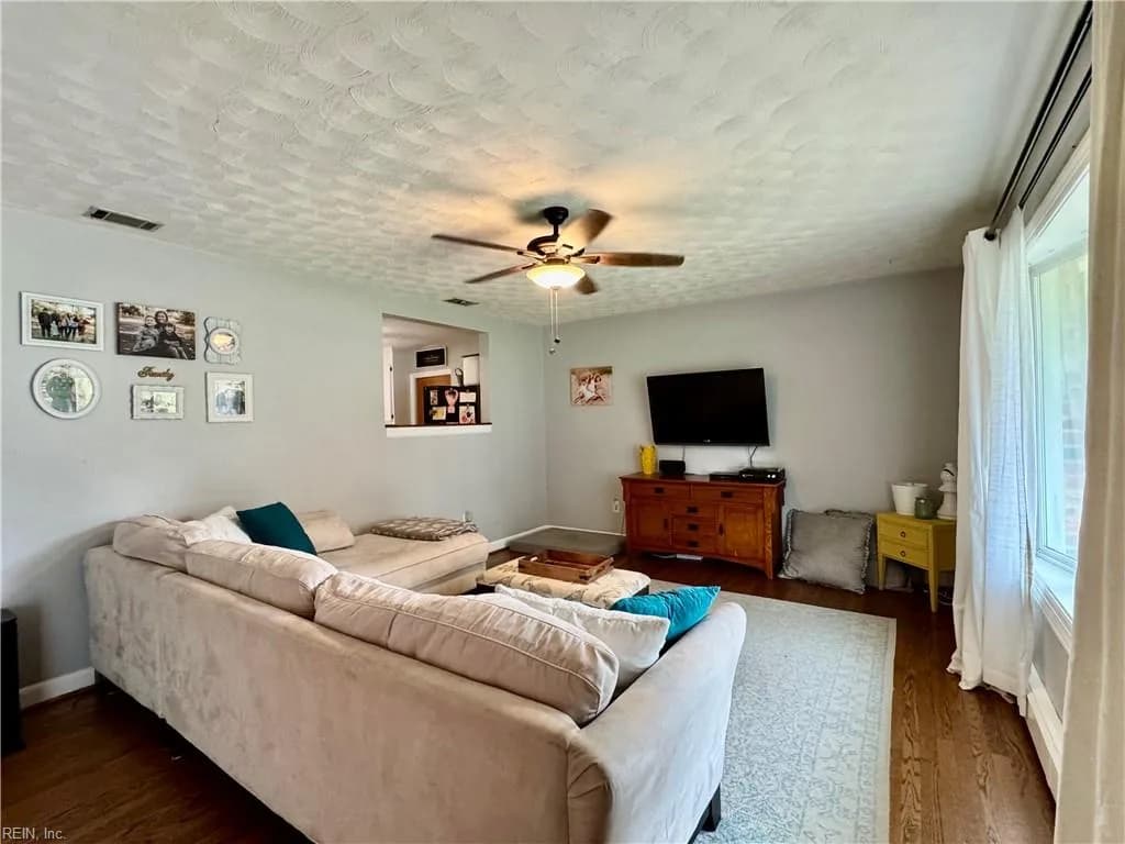 4652 Miles Standish RD, VIRGINIA BEACH VA 23455 thumb 10