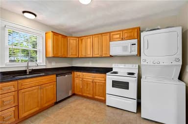 121 Lucas AVE, NORFOLK VA 23502 thumb 9