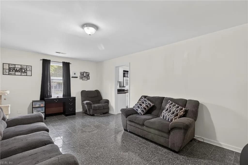 4017 Garwood AVE, PORTSMOUTH VA 23701 thumb 6