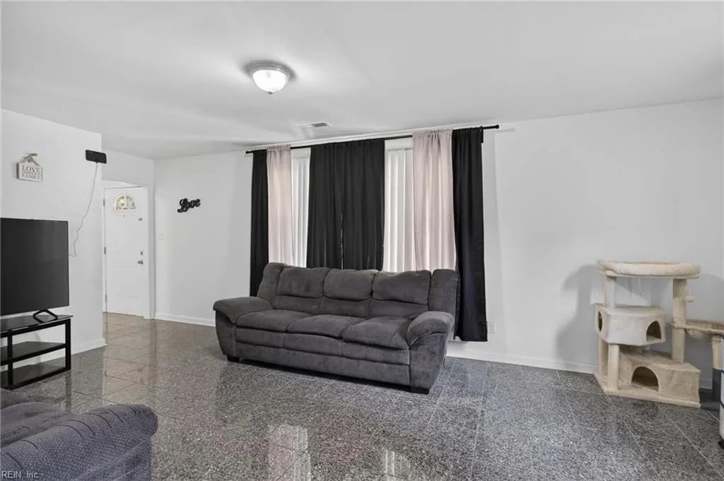 4017 Garwood AVE, PORTSMOUTH VA 23701 thumb 9