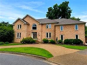 1805 Streatham CT, VIRGINIA BEACH VA 23454 - Main photo
