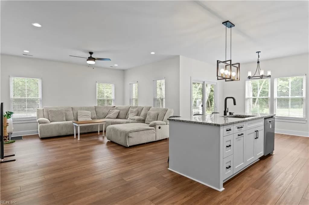 1734 Angus RD, HAYES VA 23072 thumb 7