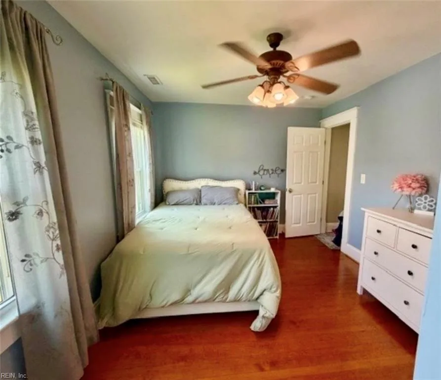 213 Beach RD, HAMPTON VA 23664 thumb 11