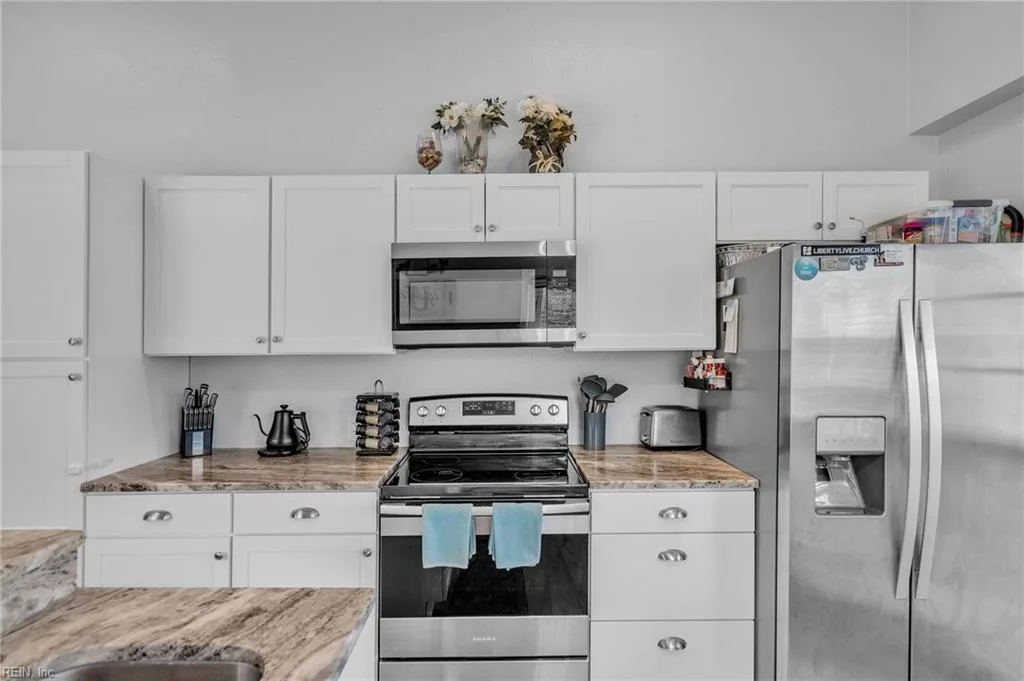 1740 Skyline DR, NORFOLK VA 23518 thumb 12