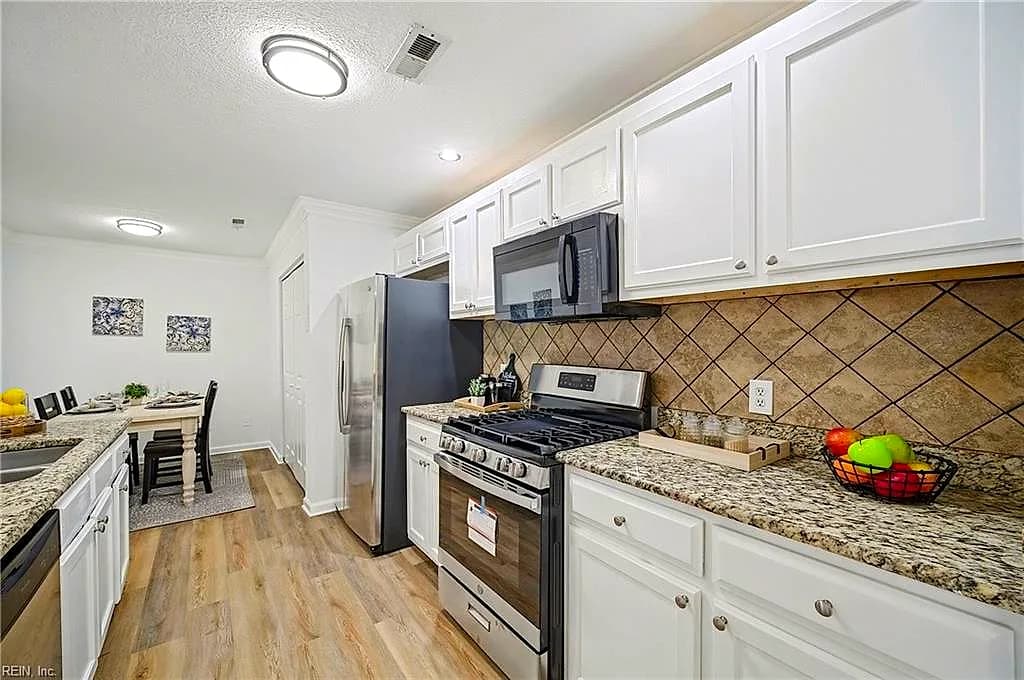 1812 Bernstein DR, VIRGINIA BEACH VA 23454 thumb 12