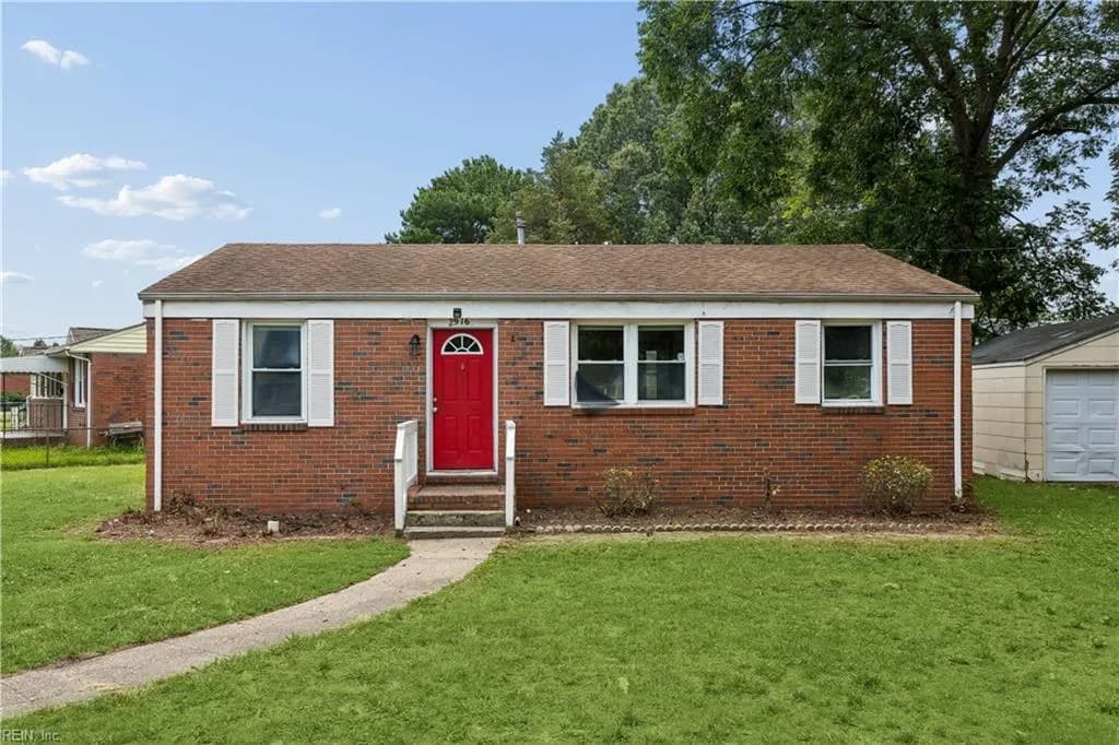 2916 Berkley AVE, CHESAPEAKE VA 23325 - Photo 3