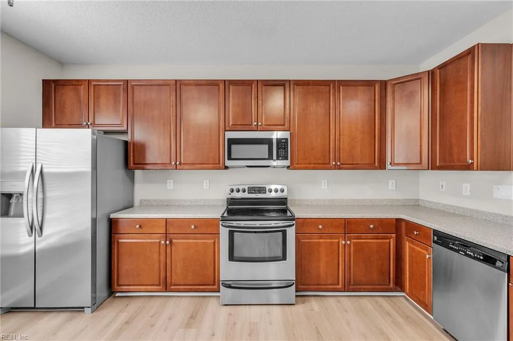 4404 Leamore Square Rd RD, VIRGINIABEACH VA 23462 thumb 6