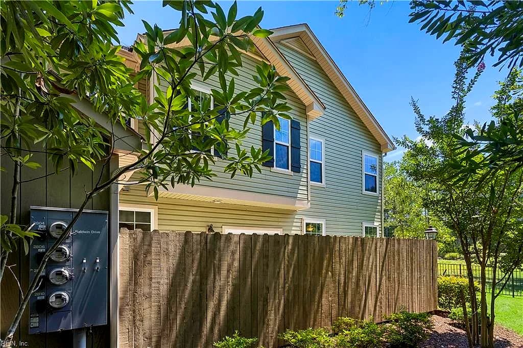 2806 Baldwin DR, CHESAPEAKE VA 23321 thumb 6