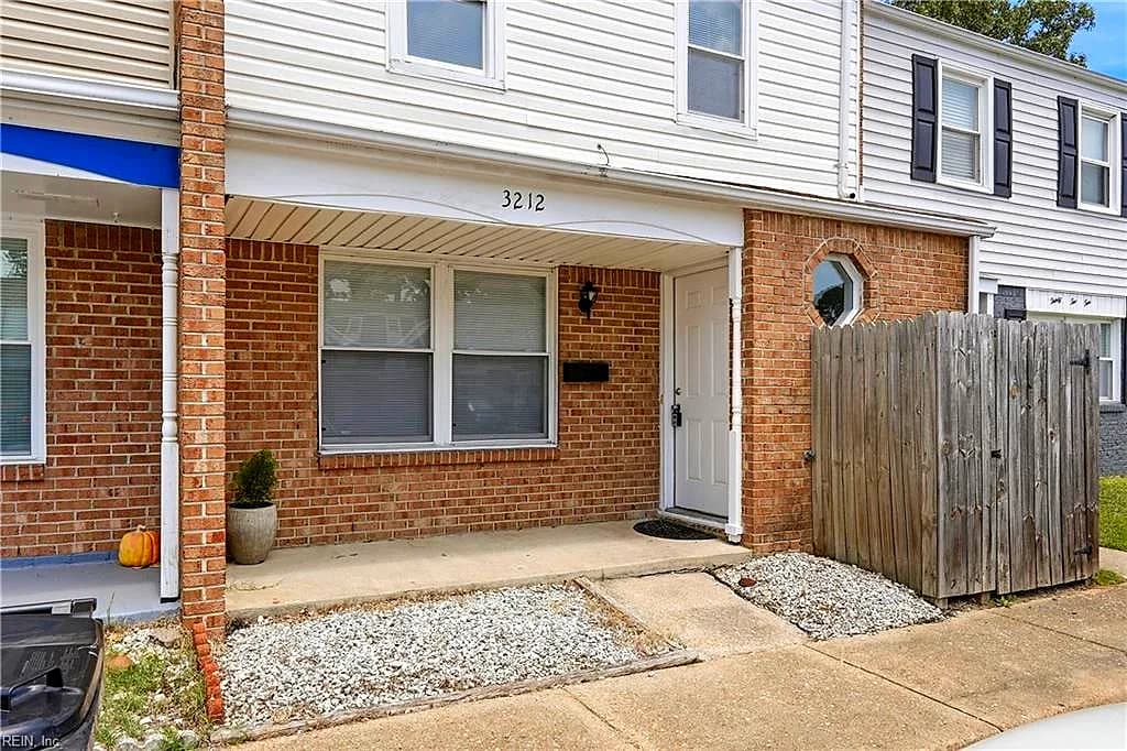 3212 Dunnbury CT, VIRGINIA BEACH VA 23453 - Main photo