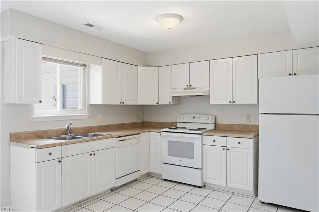 3212 Dunnbury CT, VIRGINIA BEACH VA 23453 thumb 12