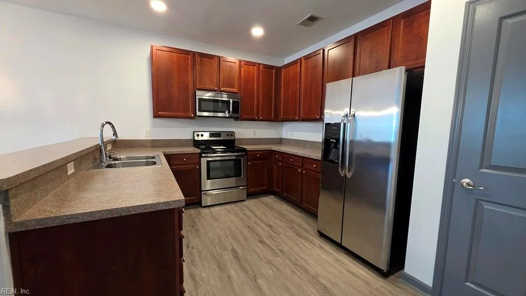 4332 Hillingdon BND #206, CHESAPEAKE VA 23321 - Photo 4