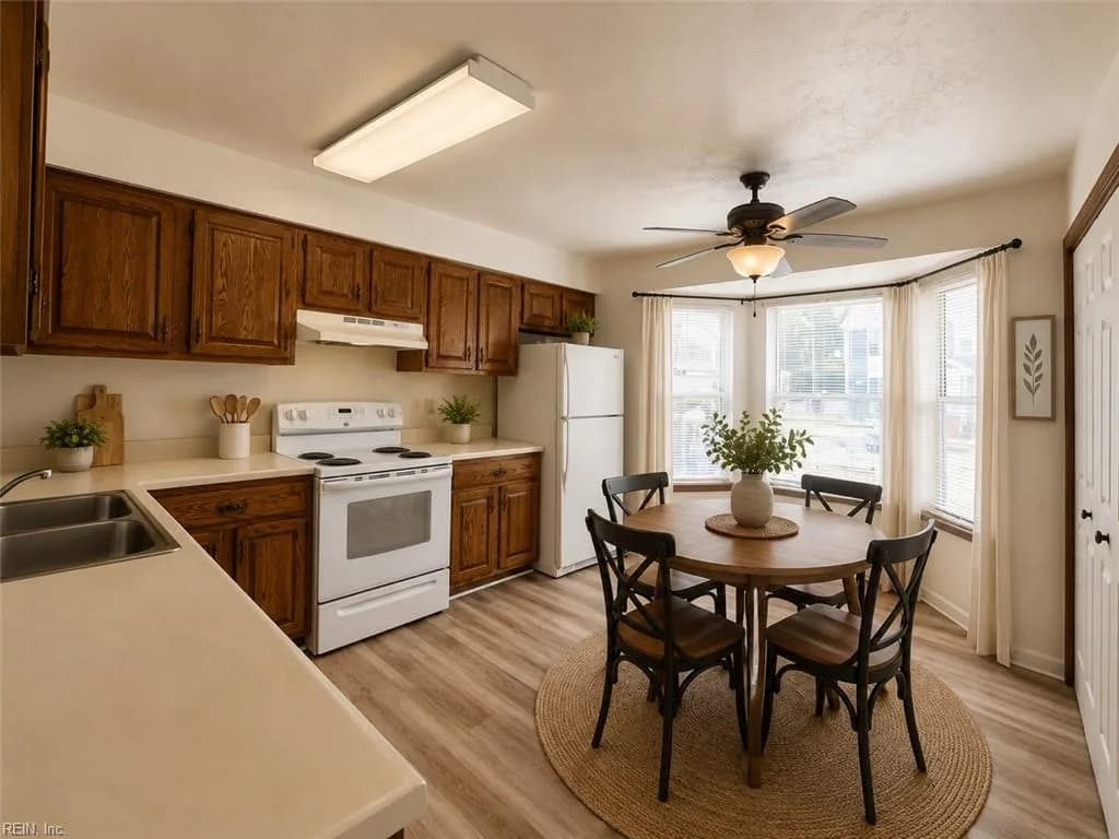 1111 Palmerton DR, NEWPORTNEWS VA 23602 thumb 11