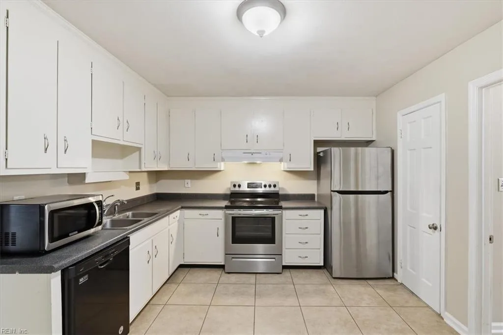 4407 Victoria Boulevard NONE, HAMPTON VA 23669 thumb 8