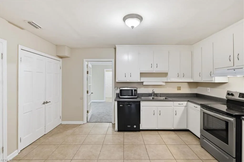 4407 Victoria Boulevard NONE, HAMPTON VA 23669 thumb 9