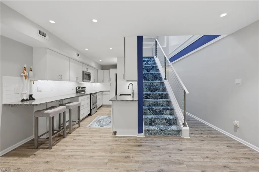 805 Virginia CT, VIRGINIA BEACH VA 23451 thumb 8