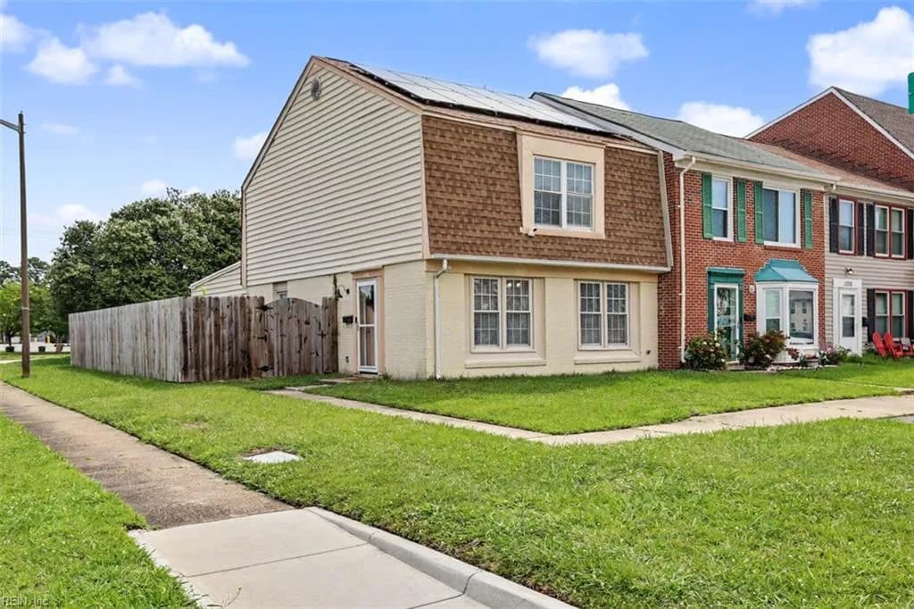 1300 White Birch LN, VIRGINIA BEACH VA 23453 - Photo 2