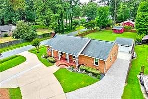858 Waters RD, CHESAPEAKE VA 23322 thumb 2