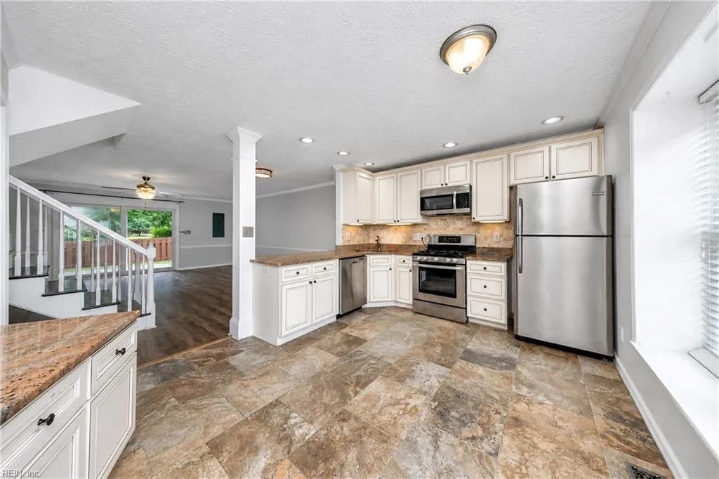 4902 Abbotsford MEWS, WILLIAMSBURG VA 23188 thumb 6