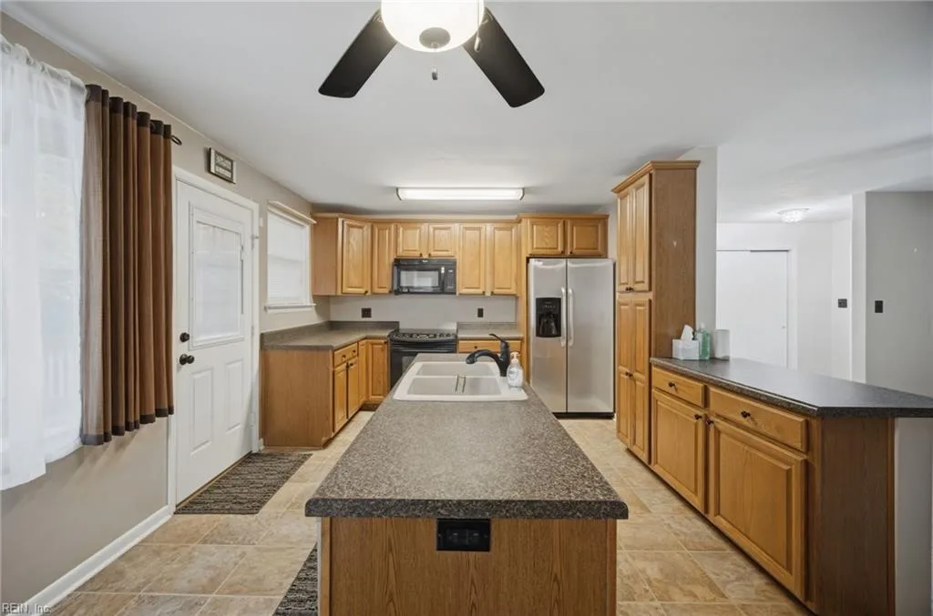 2600 Janson DR, CHESAPEAKE VA 23321 thumb 12