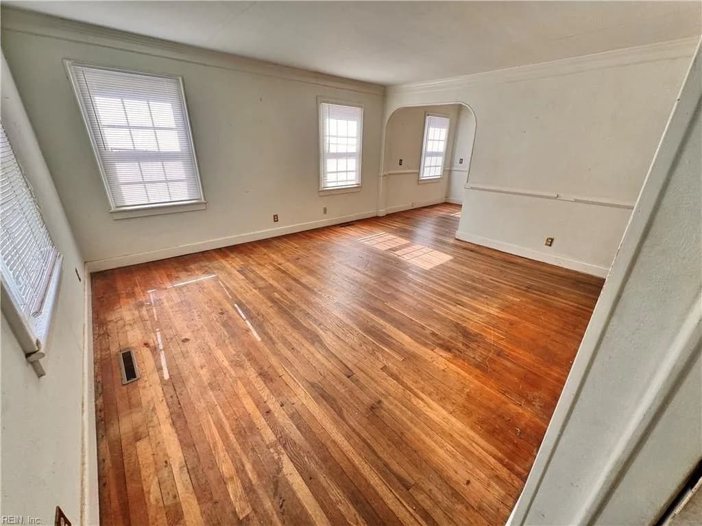 124 Chichester AVE, HAMPTON VA 23669 thumb 10