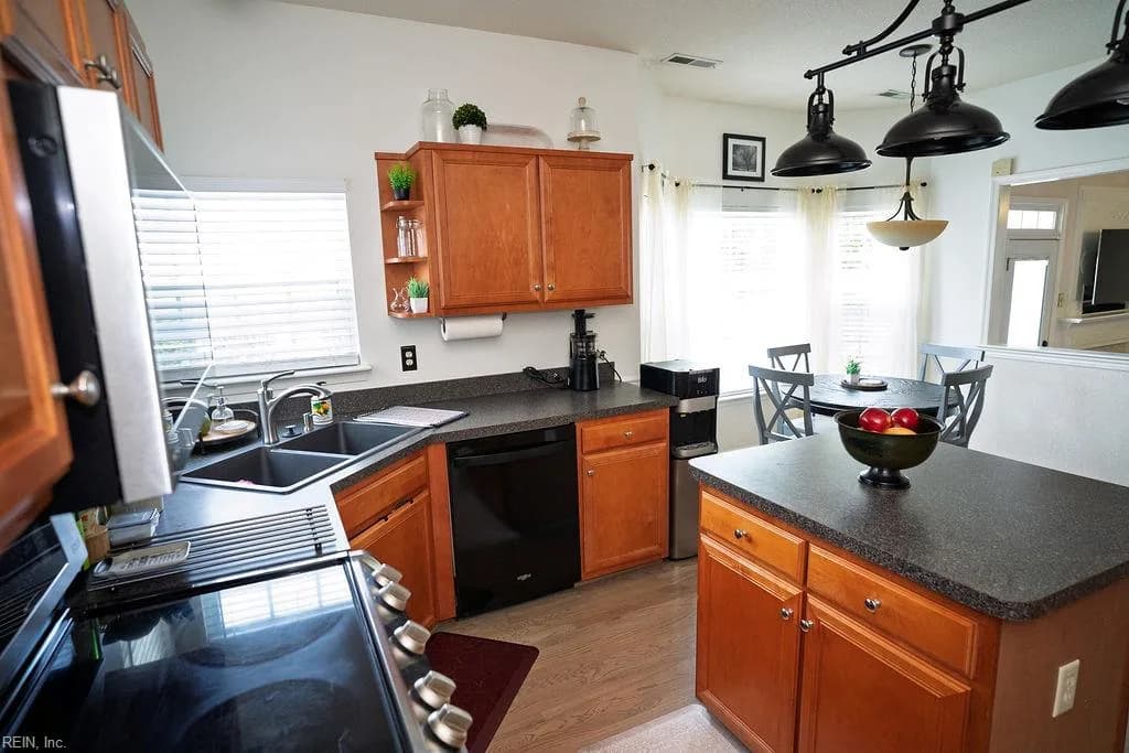 2516 Belmont Stakes DR, VIRGINIA BEACH VA 23456 thumb 10