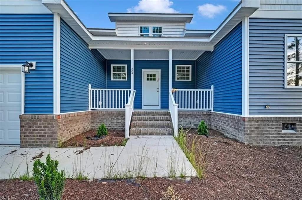 324 Bank ST, WAVERLY VA 23890 - Photo 4