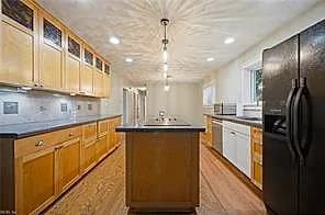 2301 Inlynnview RD, VIRGINIA BEACH VA 23454 thumb 8