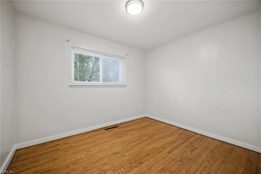 2301 Inlynnview RD, VIRGINIA BEACH VA 23454 thumb 10