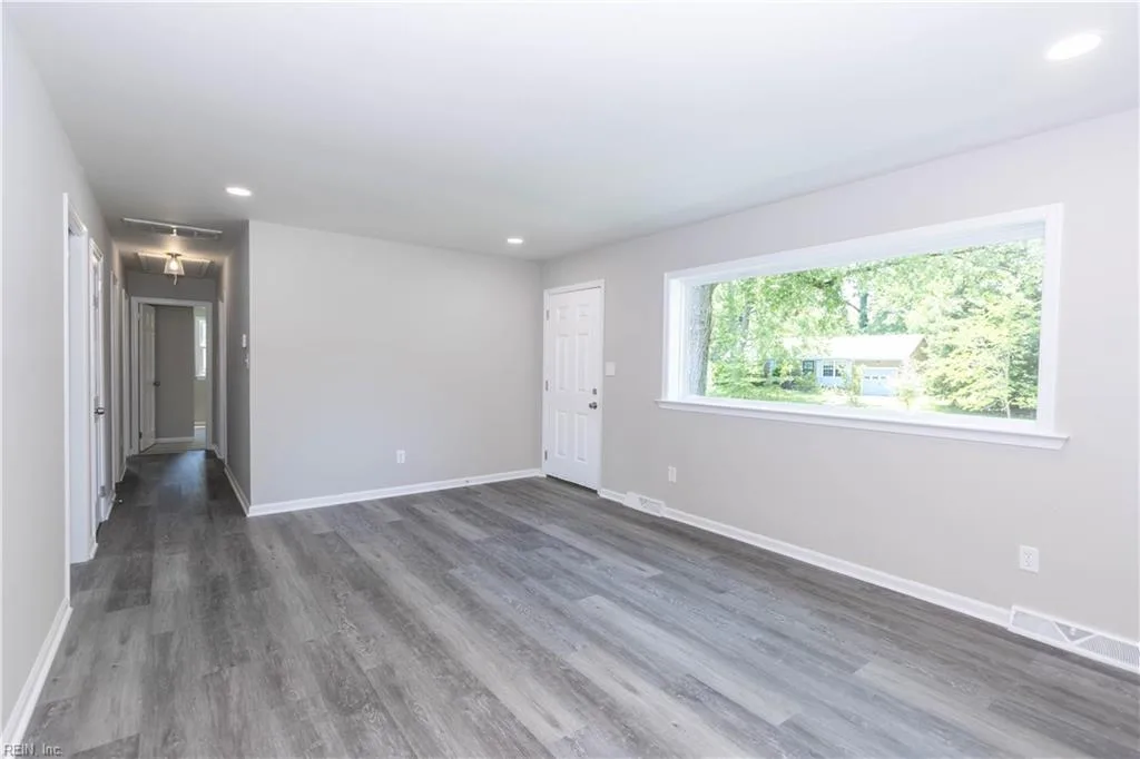 724 Lucas Creek RD, NEWPORT NEWS VA 23602 thumb 7