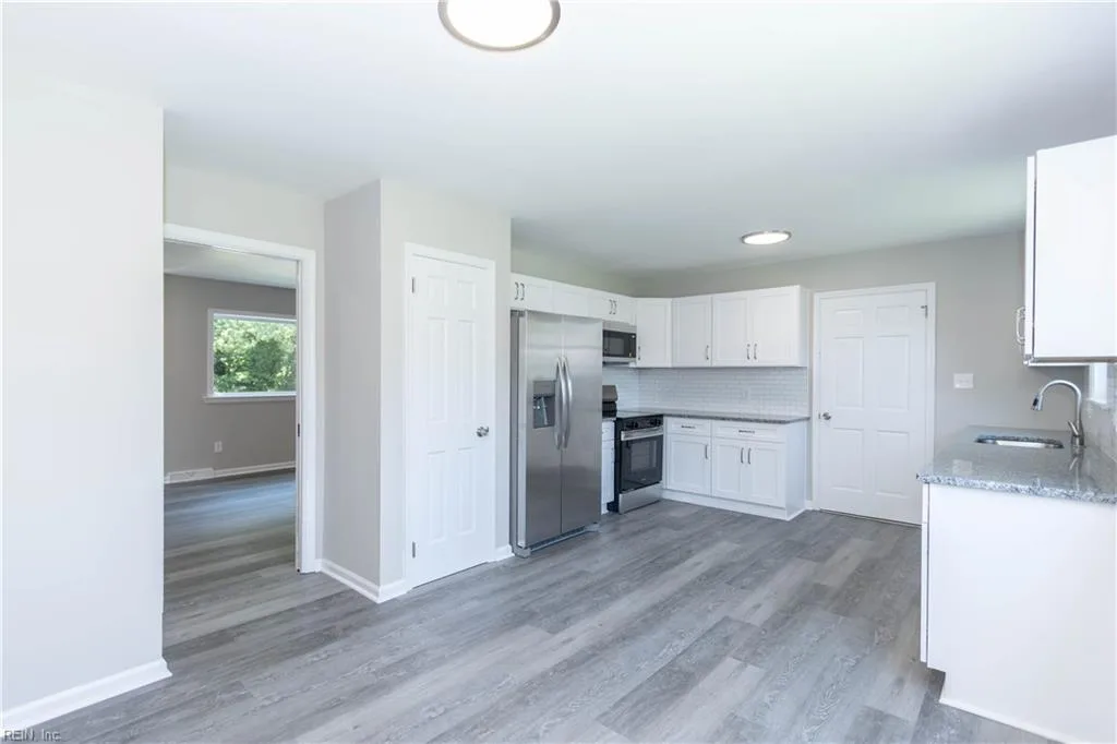724 Lucas Creek RD, NEWPORT NEWS VA 23602 thumb 10