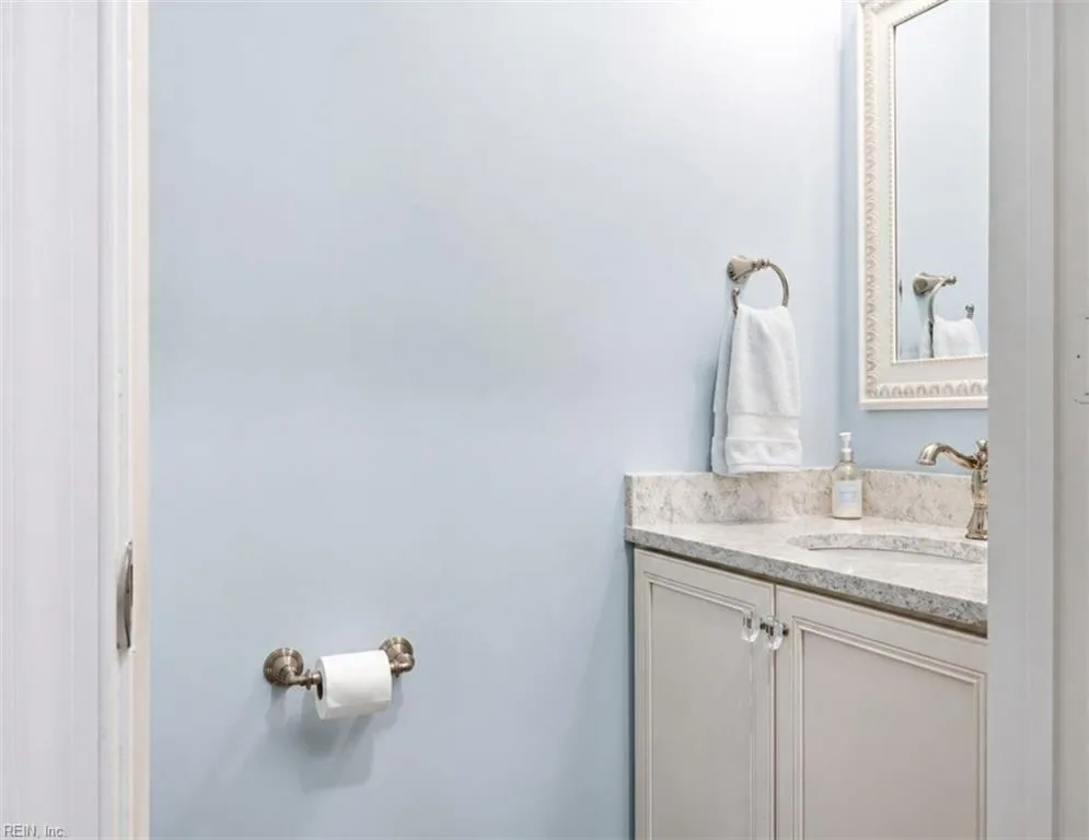 1425 Otterbourne CIR, CHESAPEAKE VA 23320 thumb 8