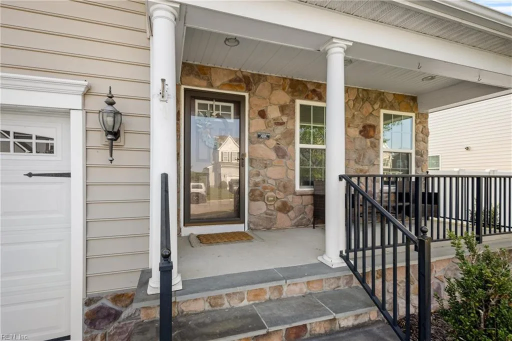 712 Appalachian CT, CHESAPEAKE VA 23320 - Photo 4