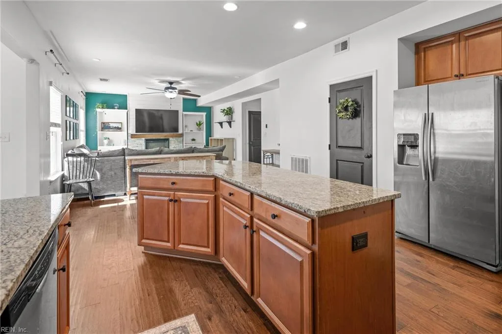 712 Appalachian CT, CHESAPEAKE VA 23320 thumb 9