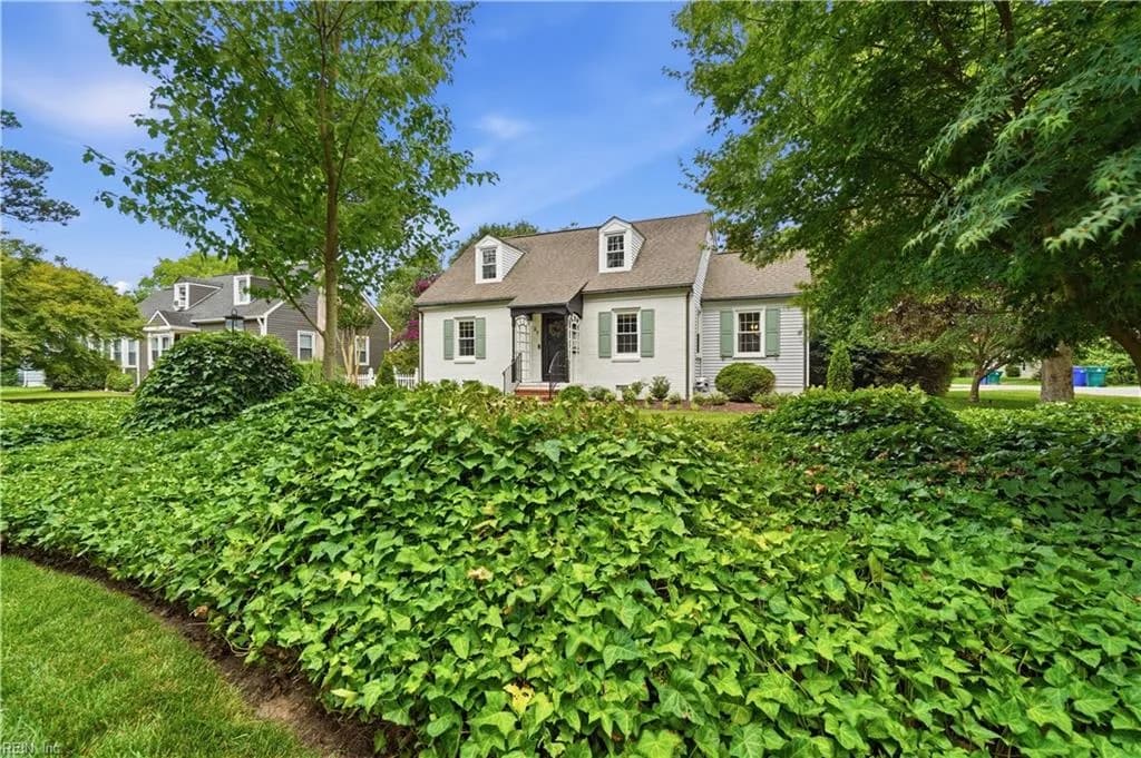 57 Lakeside DR, NEWPORT NEWS VA 23606 - Photo 4