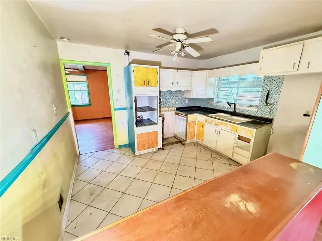 704 Sullivan CIR, VIRGINIA BEACH VA 23455 thumb 8