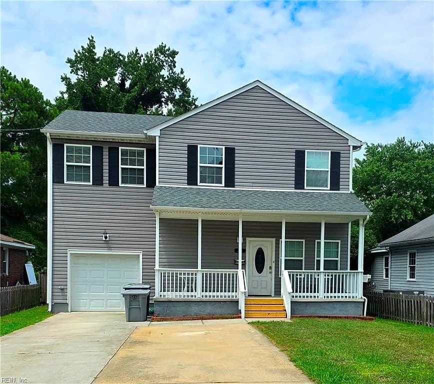 24 Moss AVE, HAMPTON VA 23669 - Main photo