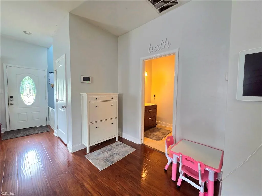 24 Moss AVE, HAMPTON VA 23669 thumb 12