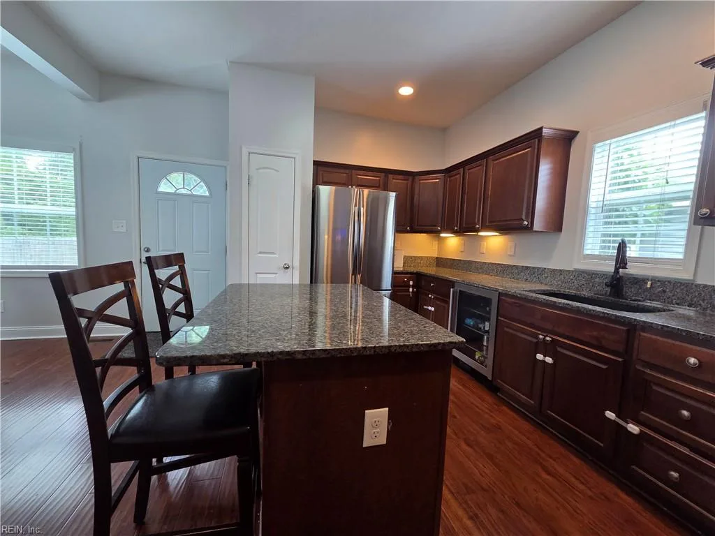 24 Moss AVE, HAMPTON VA 23669 thumb 7