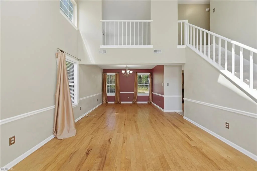 304 Susan Newton LN, YORKTOWN VA 23693 thumb 6
