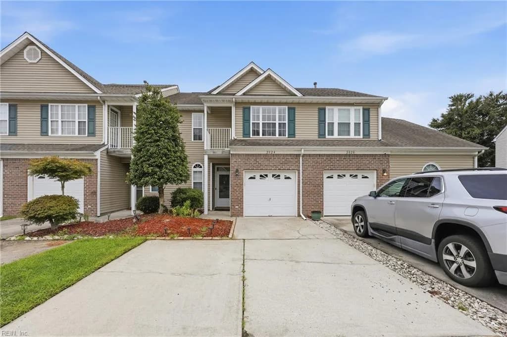 2024 Bizzone CIR, VIRGINIA BEACH VA 23464 - Photo 4