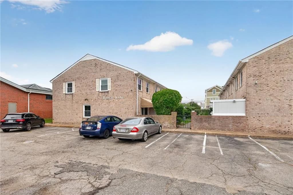 409 25th ST #106, VIRGINIA BEACH VA 23451 - Photo 3