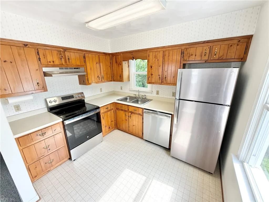 124 and 126 Bruce PL, PORTSMOUTH VA 23707 thumb 11