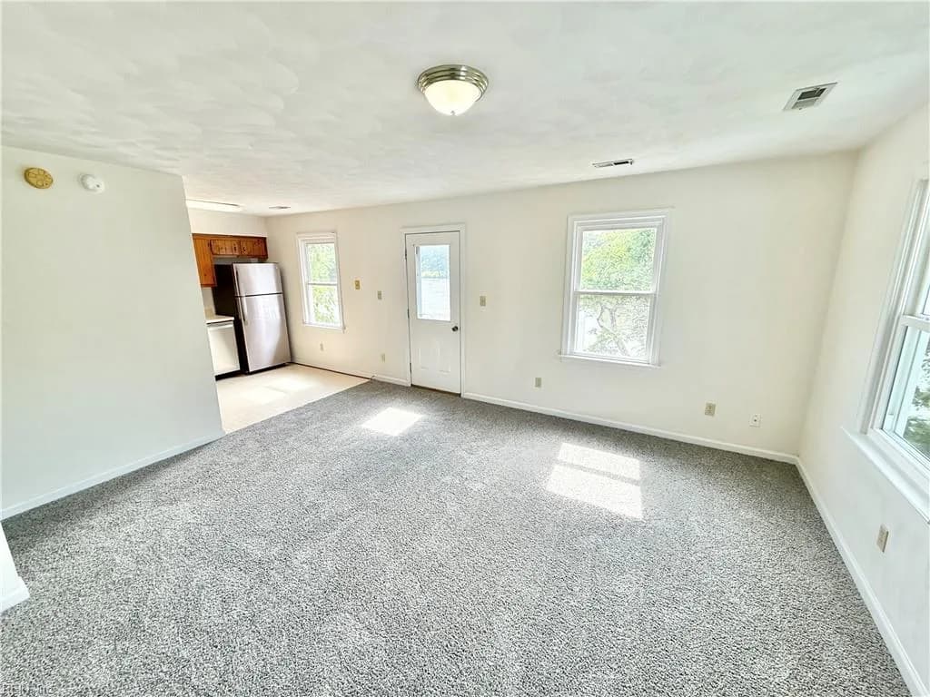 124 and 126 Bruce PL, PORTSMOUTH VA 23707 thumb 12