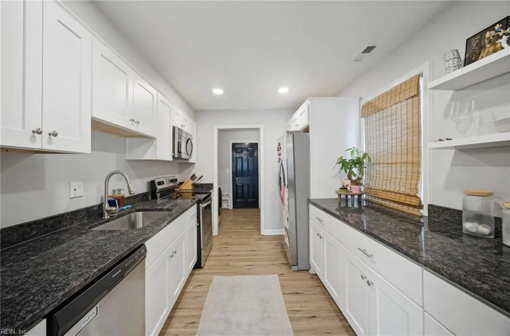 6409 Edward ST, NORFOLK VA 23513 thumb 11