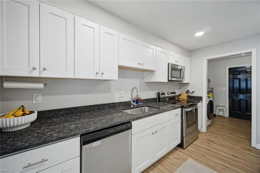 6409 Edward ST, NORFOLK VA 23513 thumb 12